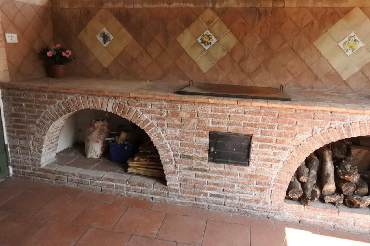 Casa Vacanza Etna Evergreen Piedimonte Etneo Exterior foto